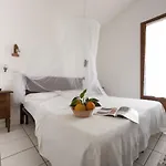 Is Bisus Gospodarstwo wiejskie Castiadas