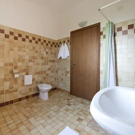 Country house Is Bisus Castiadas